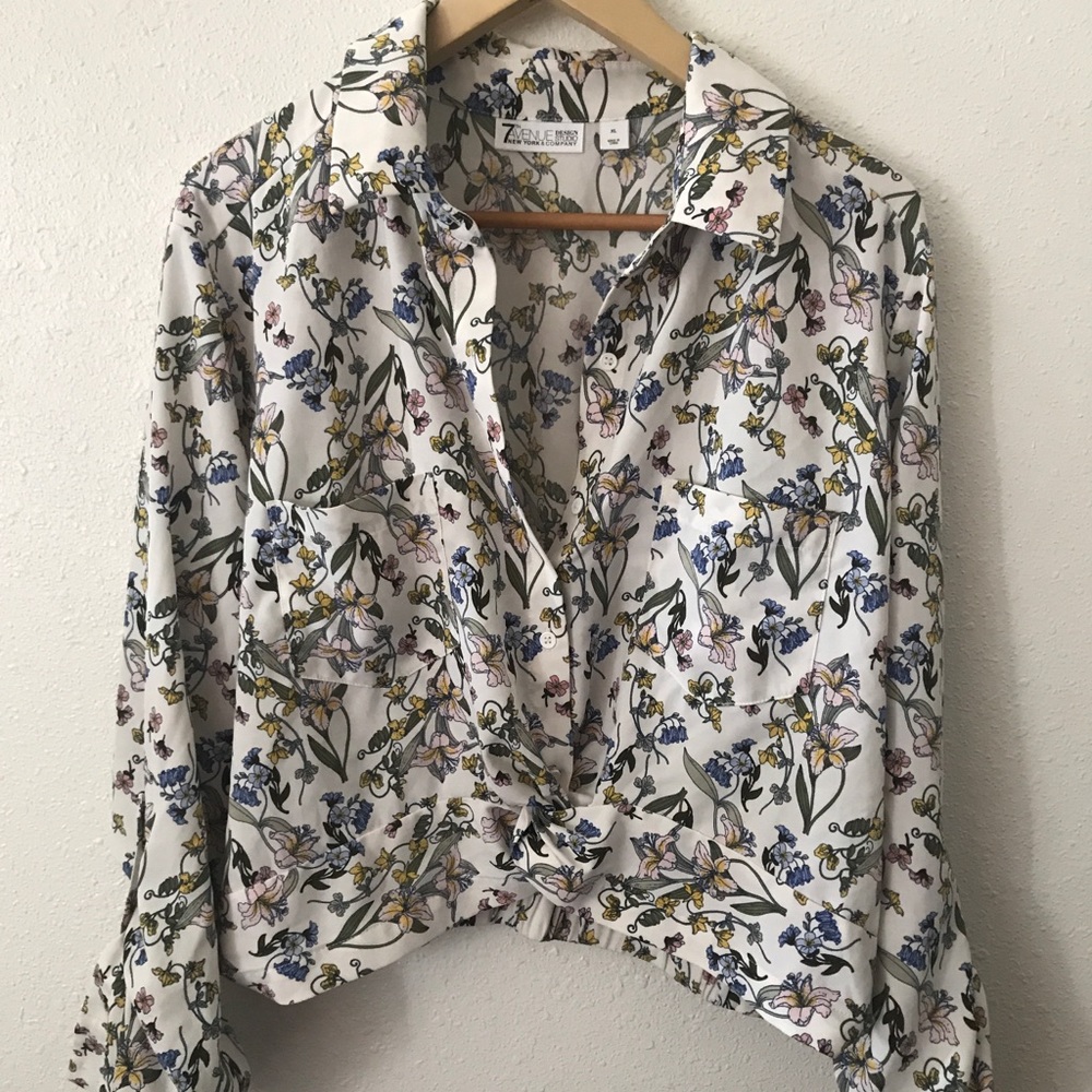 NY&Co Floral Top